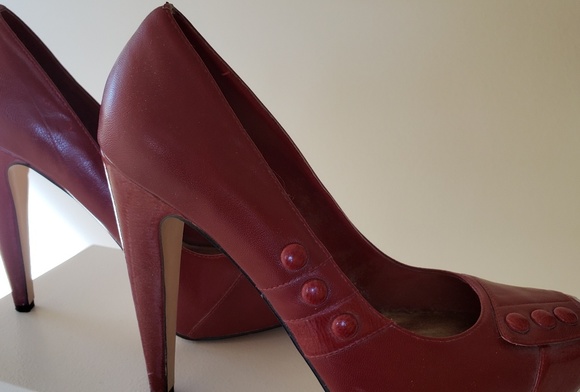 Red  Bakers  high heels - Picture 5 of 5